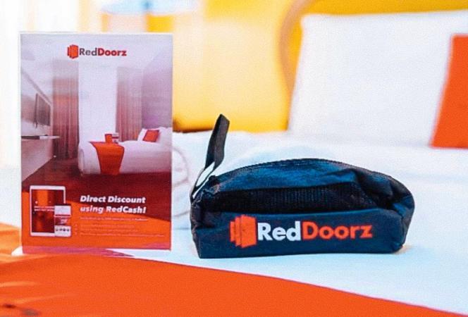 Reddoorz At Bel Air Soho Suites Makati City Esterno foto