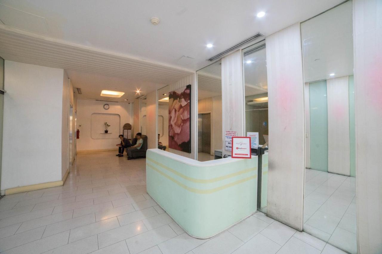 Reddoorz At Bel Air Soho Suites Makati City Esterno foto