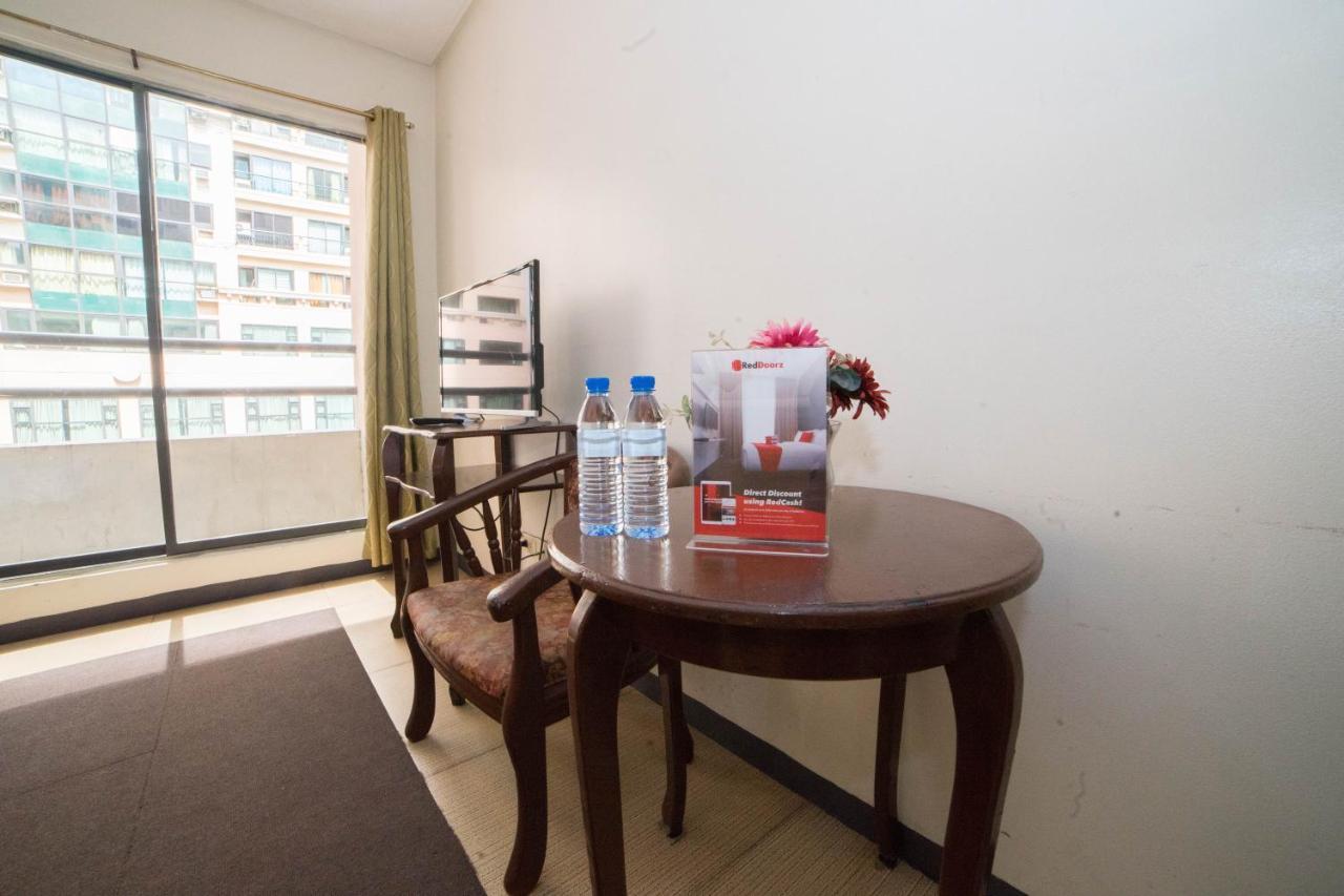 Reddoorz At Bel Air Soho Suites Makati City Esterno foto